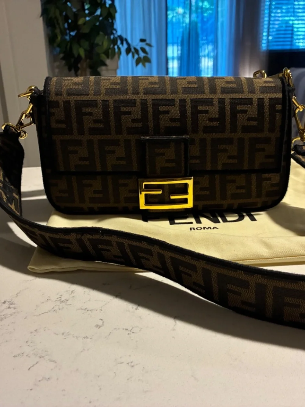 Fendi Baguette Tobacco Brown Jacquard Bag - Picture 4 of 11